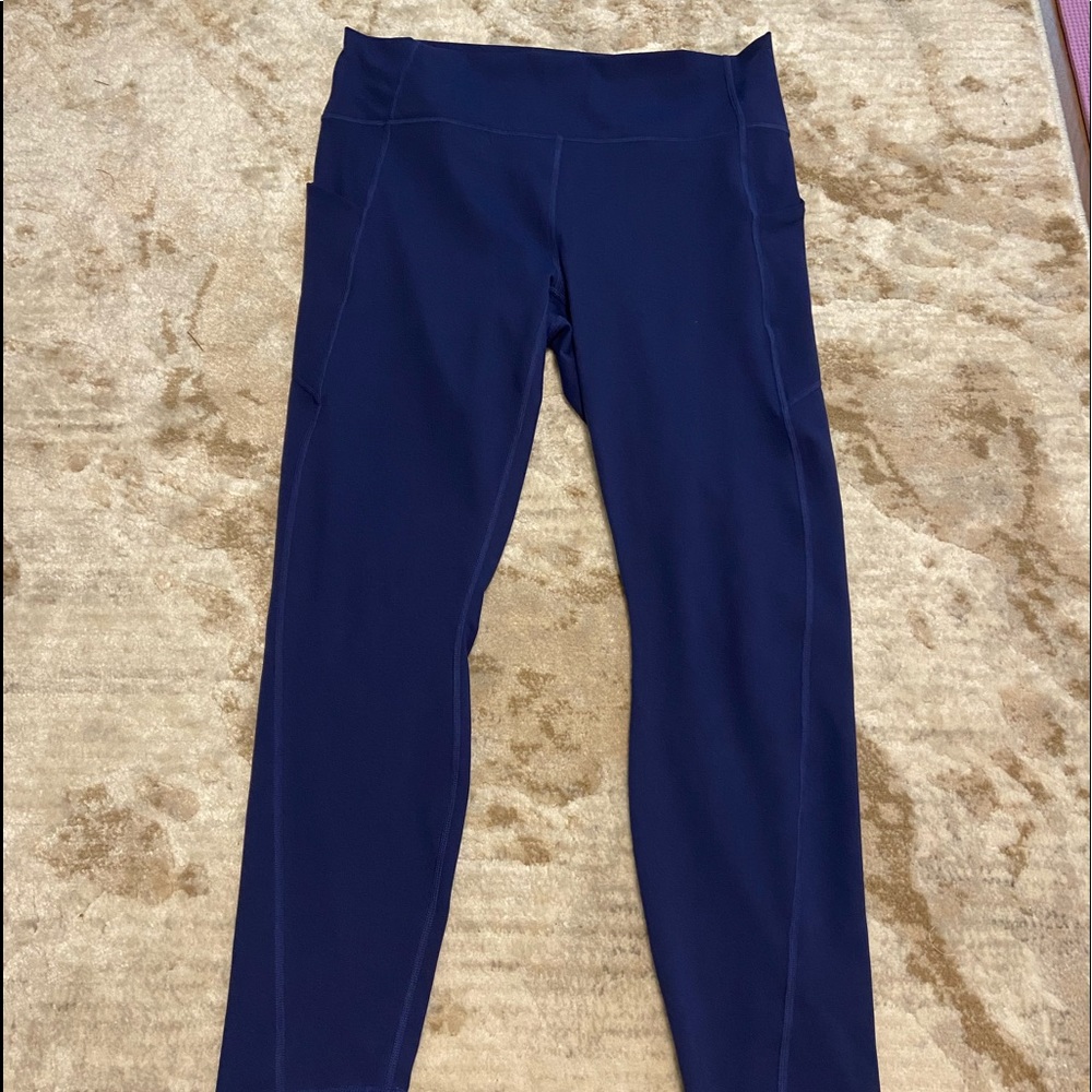 Like New Fabletics High-Waisted Pocket Leggings